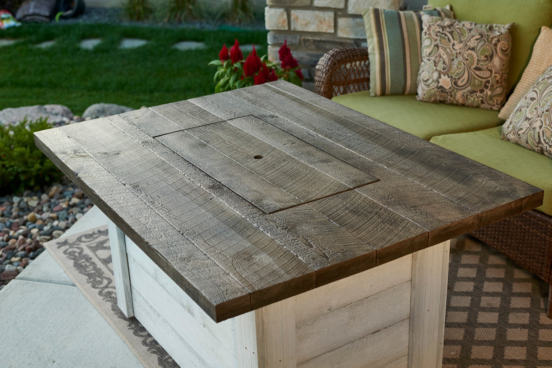 Outdoor GreatRoom Alcott Fire Table  Outdoor GreatRoom
