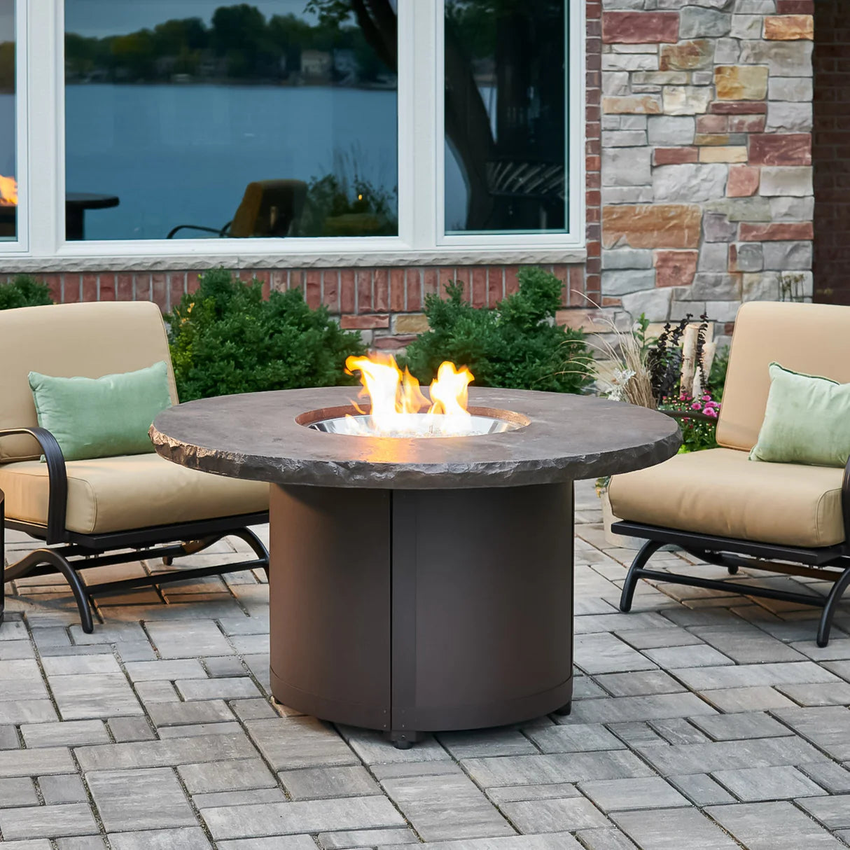 Outdoor GreatRoom Marbleized Noche Beacon Chat Height Fire Table  Outdoor GreatRoom